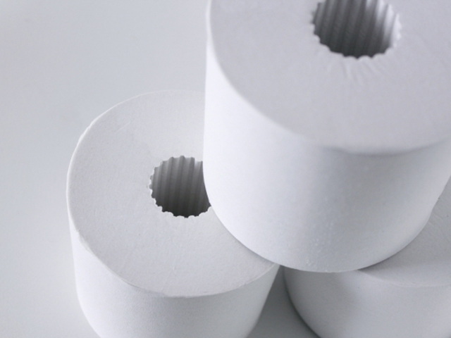 再生紙を使ったトイレットペーパー