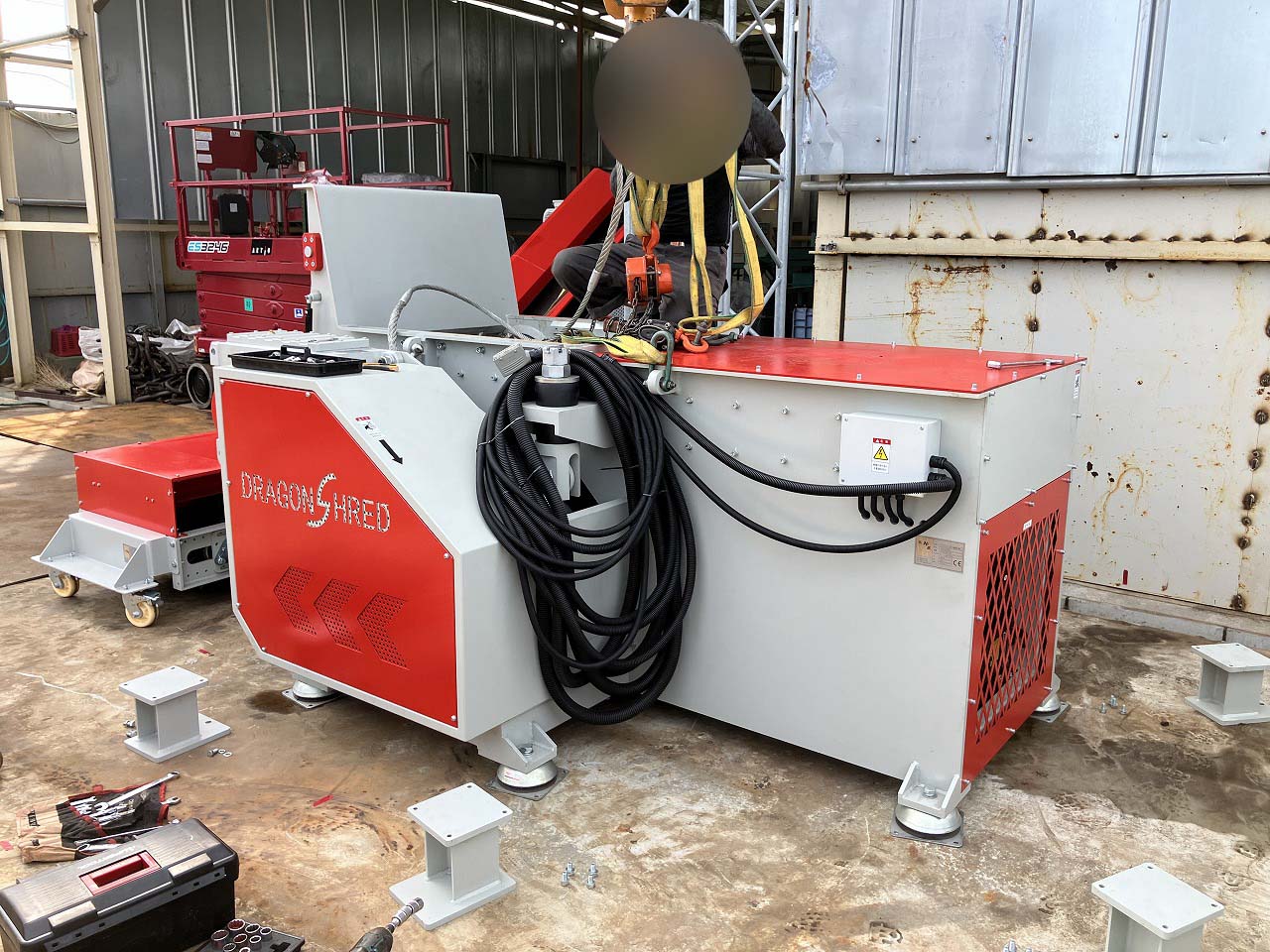 DS4080据付の様子