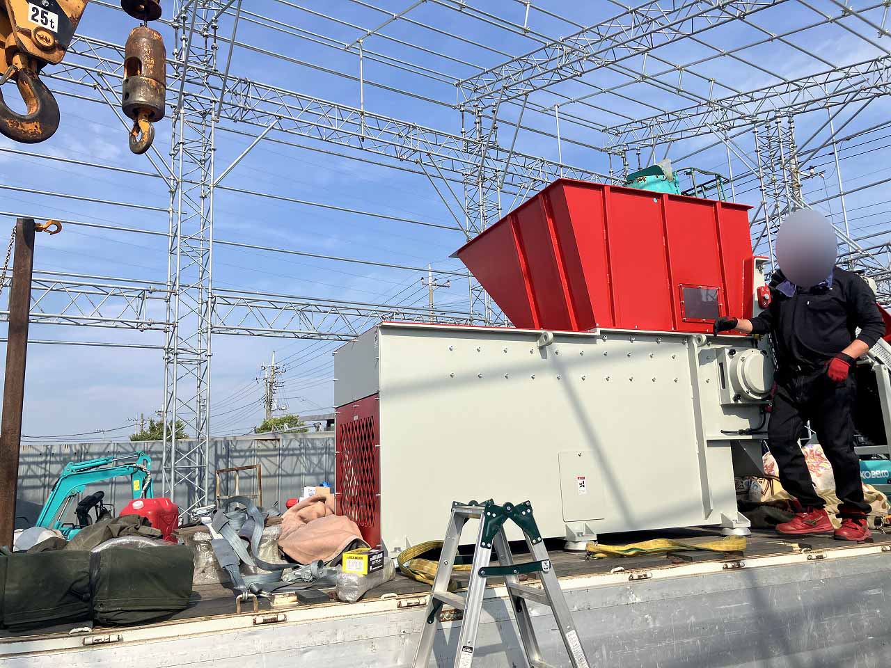 DS4080搬入の様子