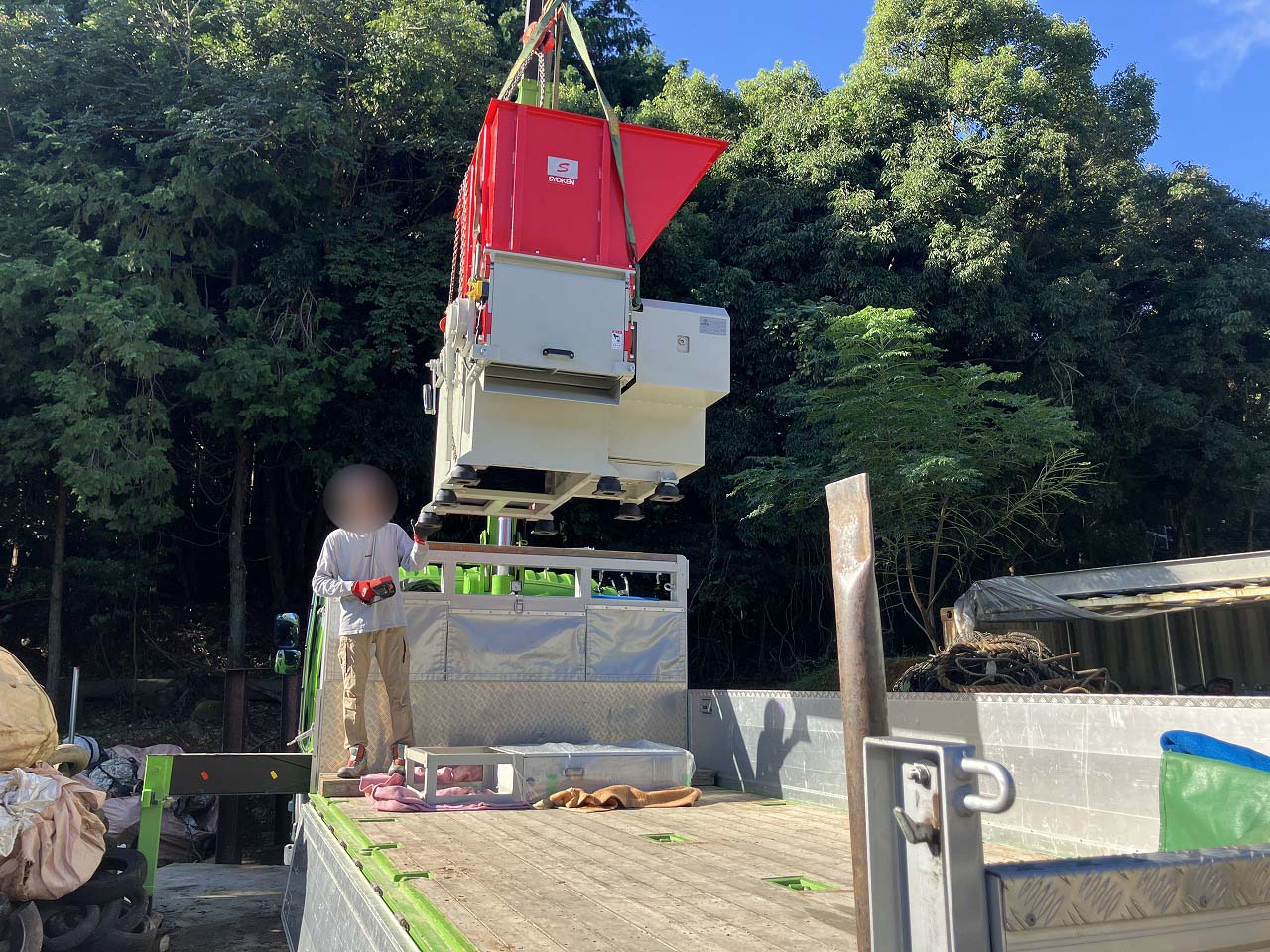 DS2260をユニックにて移動