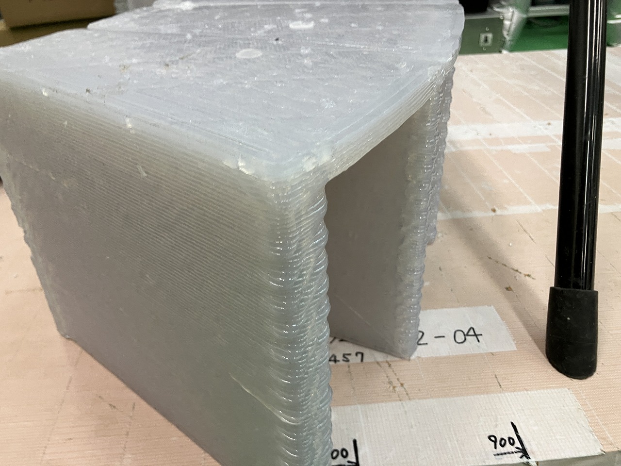 破砕する硬質プラスチック2